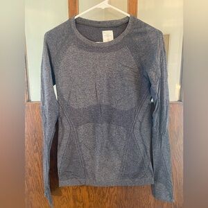 Athleta Charcoal Long Sleeve Top
